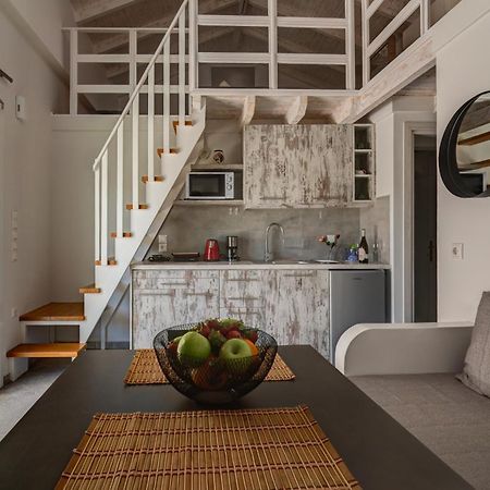 Molos Beachfront Apartments In Diakopto Exteriér fotografie