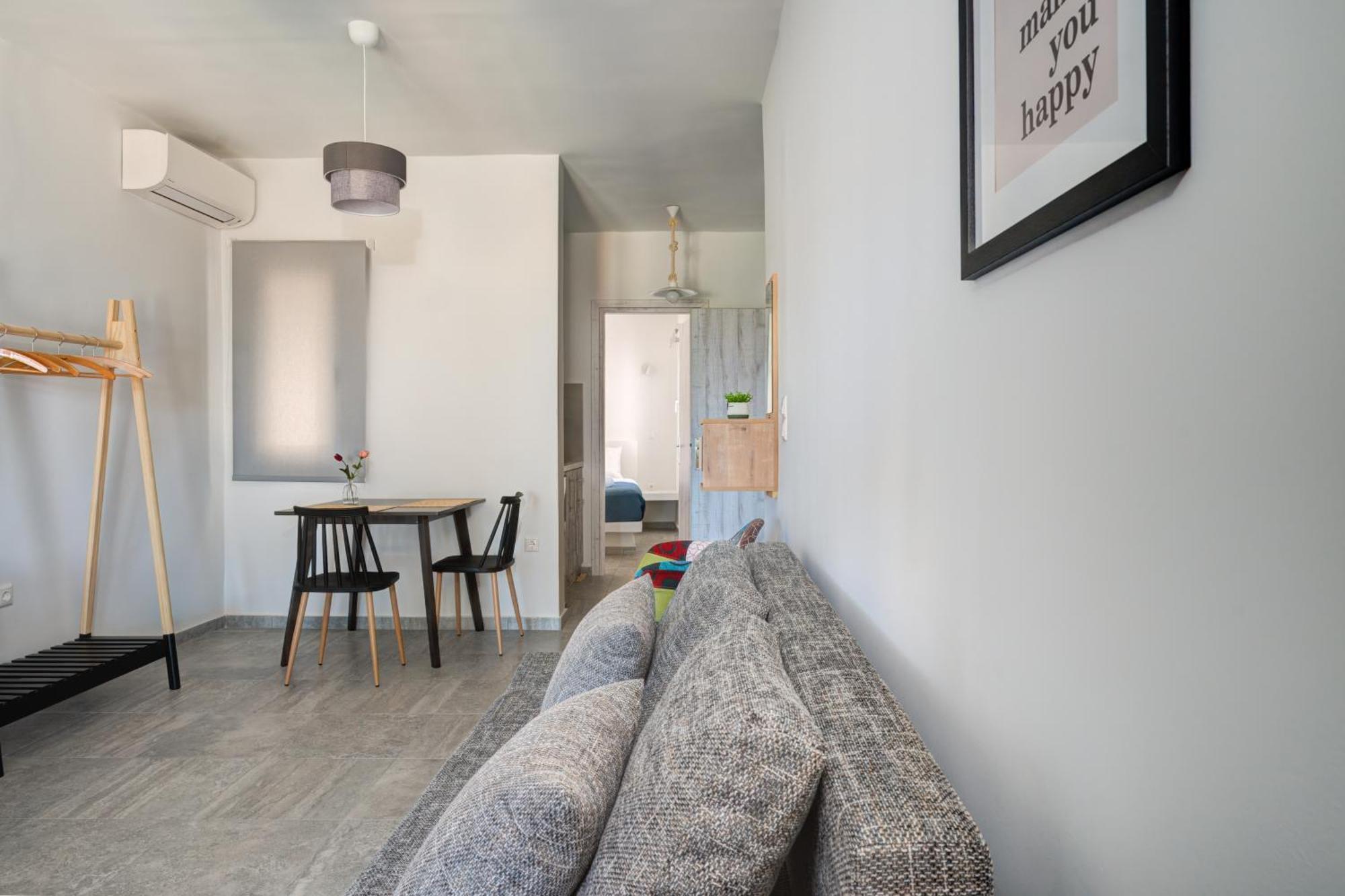 Molos Beachfront Apartments In Diakopto Exteriér fotografie